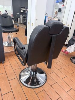 Barber chair
