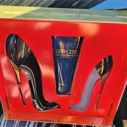 New And Original Good Girl Carolina Herrera Perfume Set 