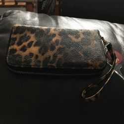 Wristlet 