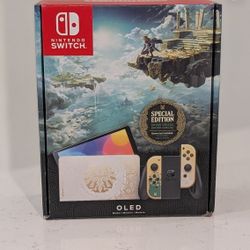 NINTENDO SWITCH-OLED MODEL  The Legend of Zelda Tears of the Kingdom Edition 