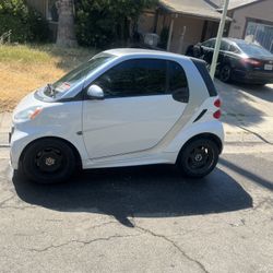 2015 SmartCar ForTwo 112,000 Miles