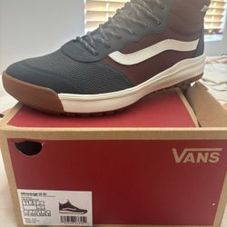 Vans Ebony Port Ultrarange 