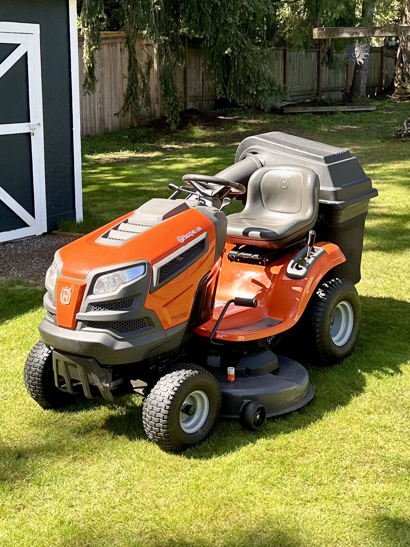 Riding Mower FOR SALE