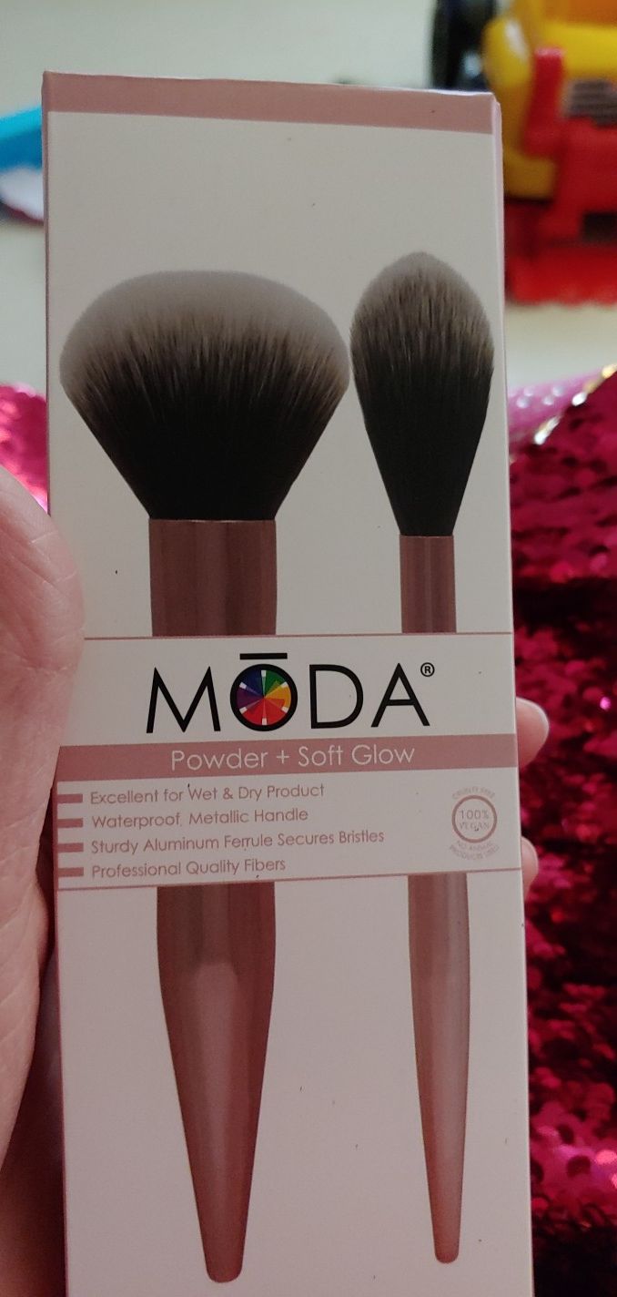 New brushes becca lip and eye lashes