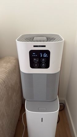 Hewior Air Purifier - Like New