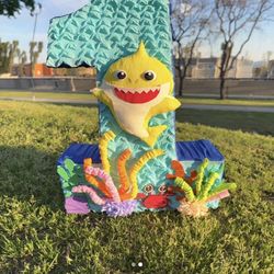 Piñata Baby Shark 