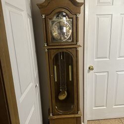 Grandfather Clock 