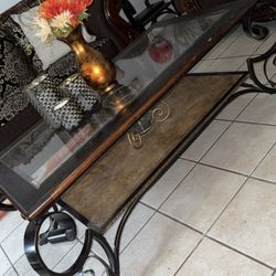 Sofa Set & Table Set 