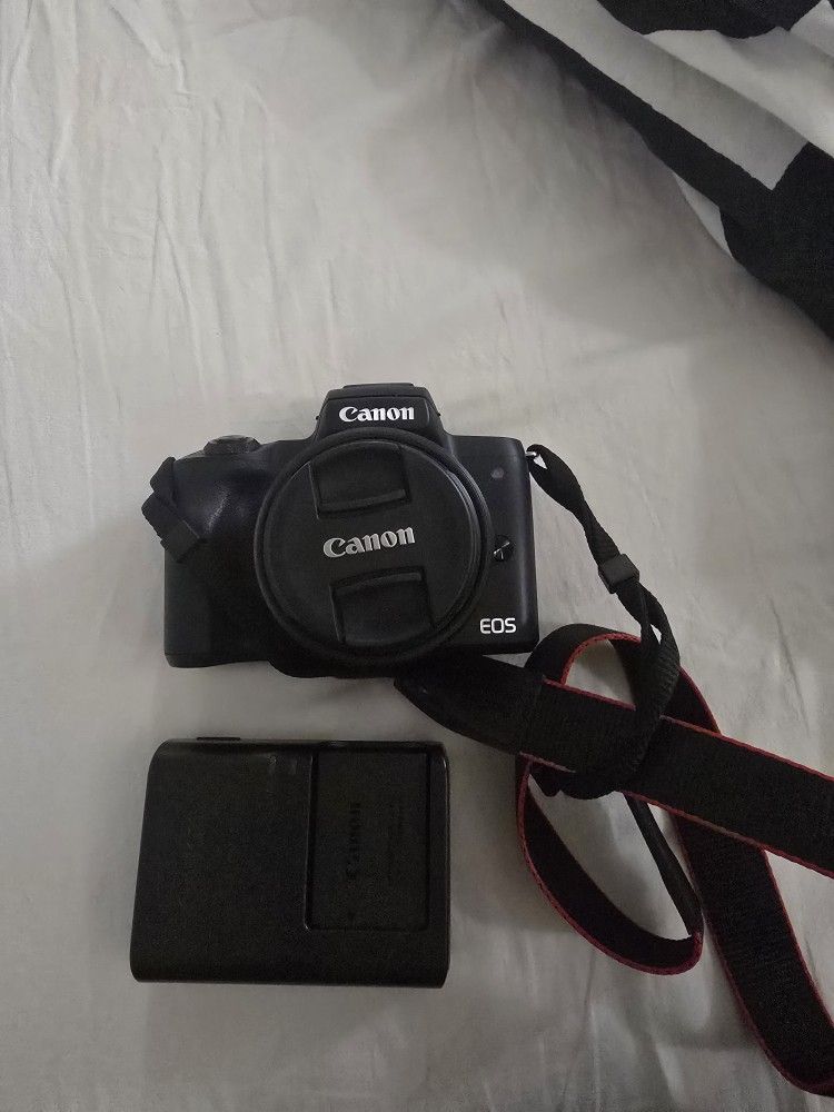 Eos M50 Mirrorless Camera