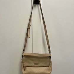 Kate Spade New York Beige / Nude Leather Crossbody Adjustable Purse Bag Handbag