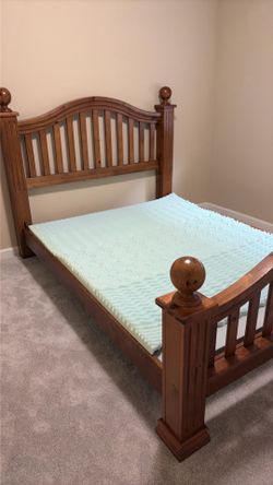Bed frame queen