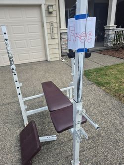 Weight lifting bench