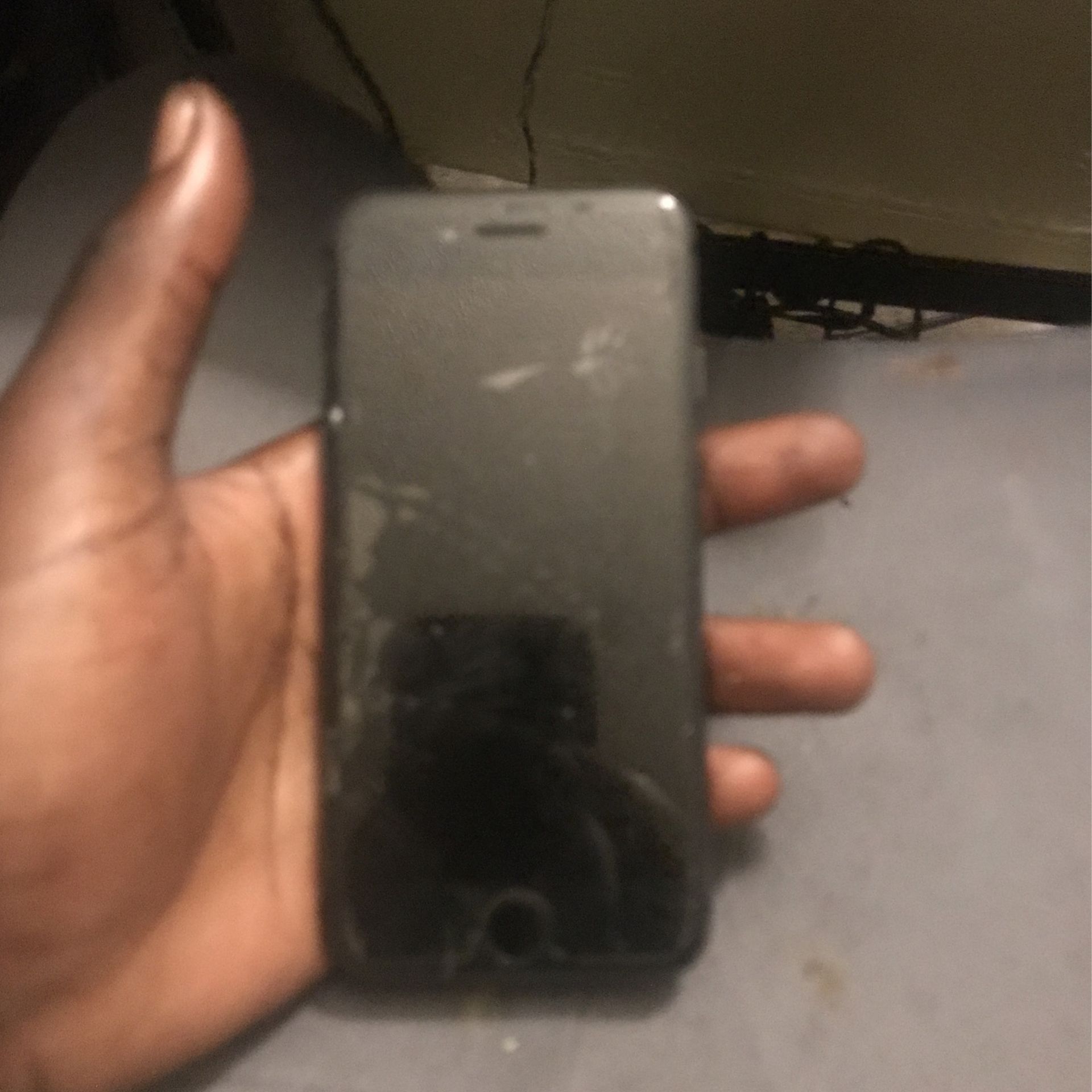 iPhone 8