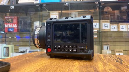 Blackmagic Pyxis 6K PL.  new never been used