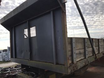 Steel dump body complete cut off with pto pump