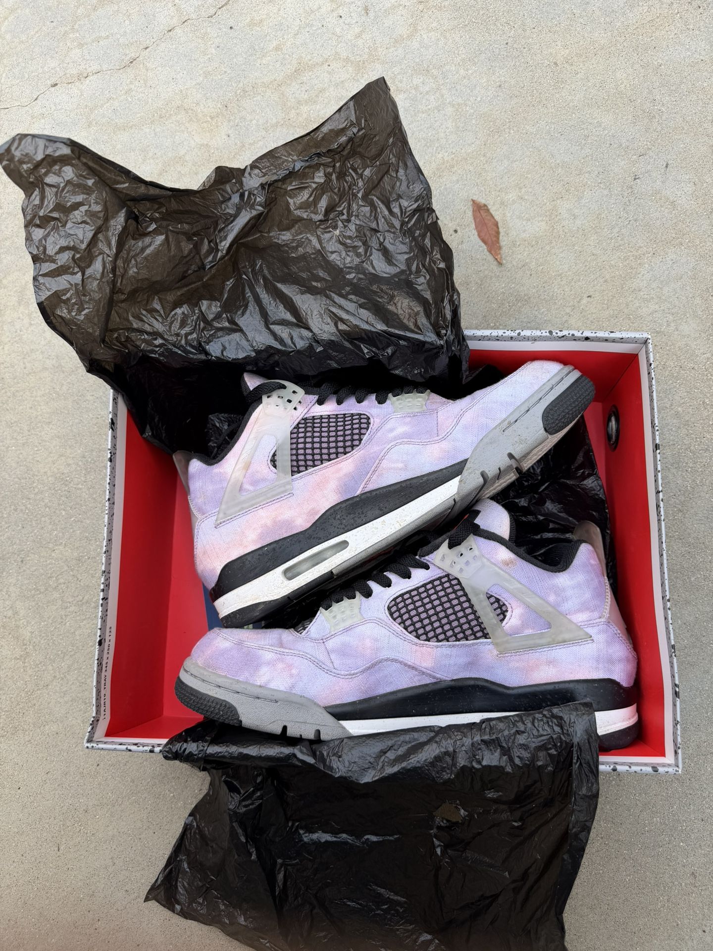 Jordan 4 “ Zen Masters “ 