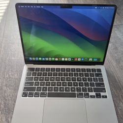 MacBook Air M2 plus Apple Coverage