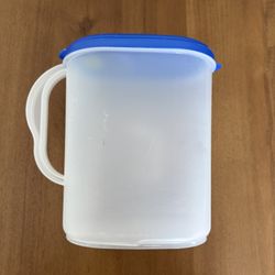 1 Gallon Pitcher