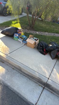 FREE Household Items And Clothes!
