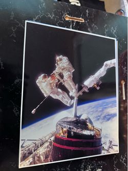 NASA  ARTMIS 2. SPACE. COLLECTION 9  PIX OF MOON-MORE