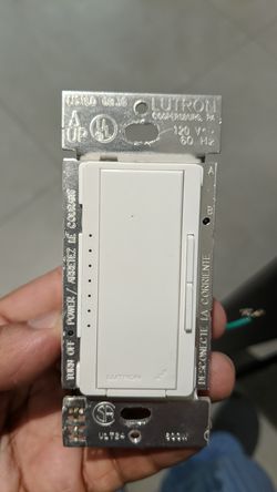 Lutron MRFA-600M-URC 600W RF Dimmer works with Universal Remote