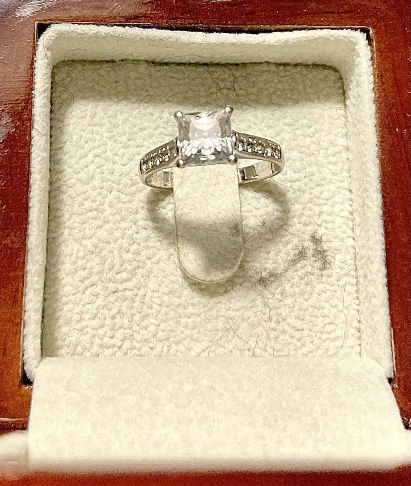 Women’s Wedding Ring 1.5 Carat 14k White Gold 