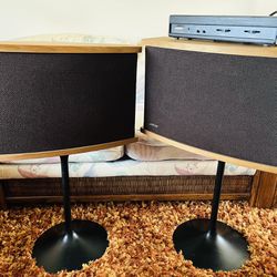 Vintage Bose 901 Floor Speakers with Equalizer and Tulip Stands