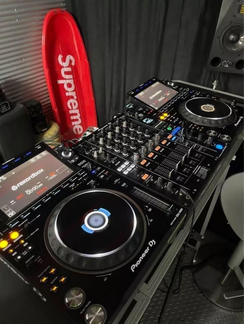 2×-CDJ-3000-pioneer