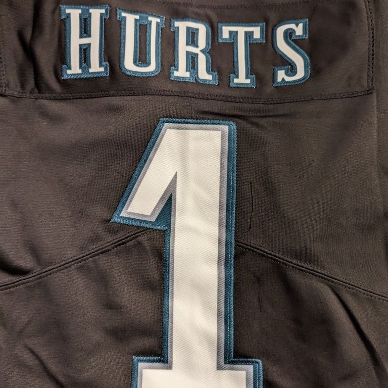 Jalen Hurts Philadelphia Eagles Kelly Green Mens Jersey Size Xl for Sale in  Sloatsburg, NY - OfferUp