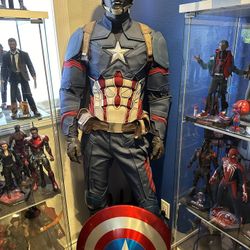 Killer Body Captain America Civil War costume and metal shield on display mannequin