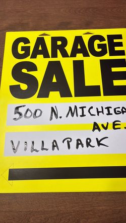 GARAGE SALE/ 500 N Michigan Av Villa Park