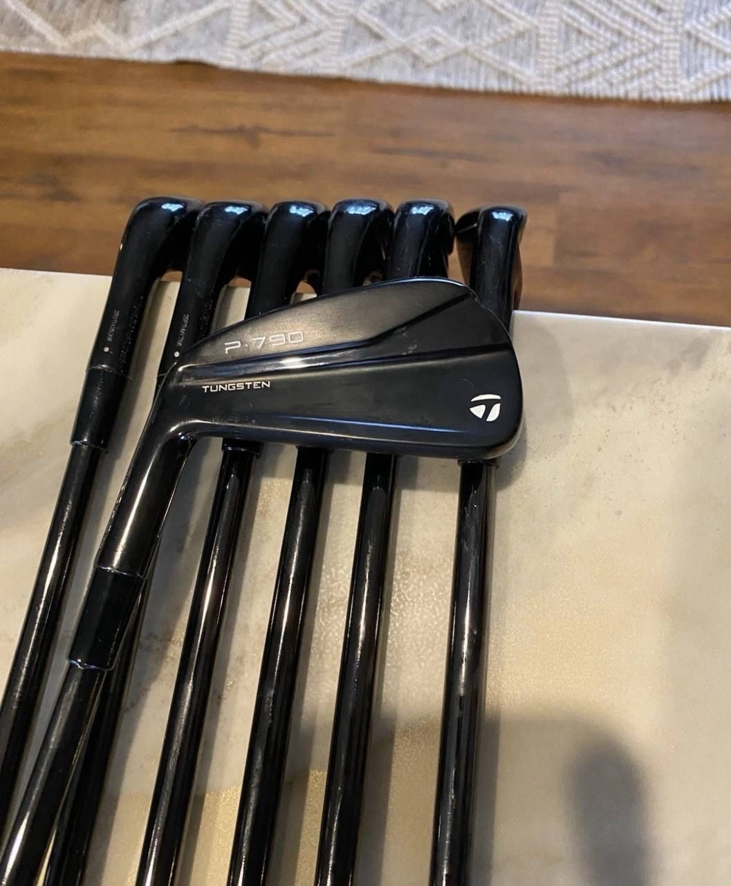 Mint. Taylormade__ P- 790’.