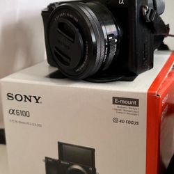  Sony A6100 