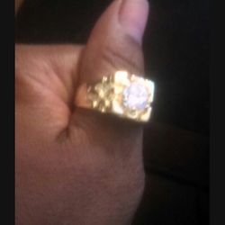 Men's goldtone nugget ring with a large cz stone. Sizes 11. Fine jewelry at a great price. Only $30 each. Brand new.