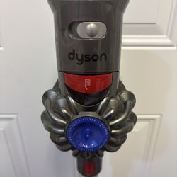 Dyson Cordless Vacuum 