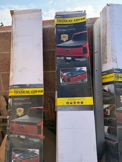 Truck bed cover