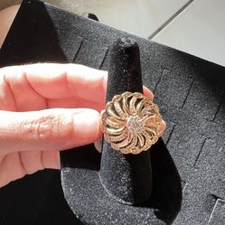 New Diamonds Flower Ring Size 6 & 8 Available 