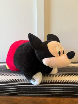 NWOT Pillow Pets Mickey Mouse