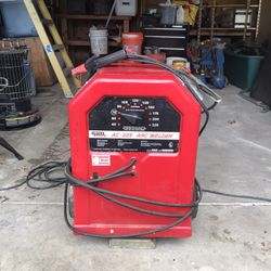 Lincoln AC225 Arc Welder