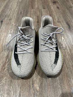 Yeezy style shoe