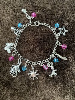 🌺🌈 Bling Bling Fun Silver Charms Bracelet with crystal beads.