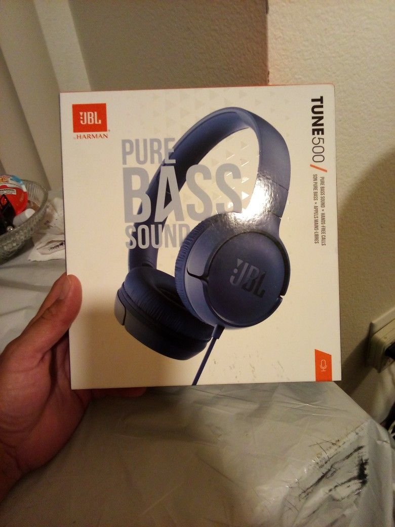 JBL Earphones 🎧