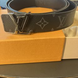 Louis Vuitton Belt 