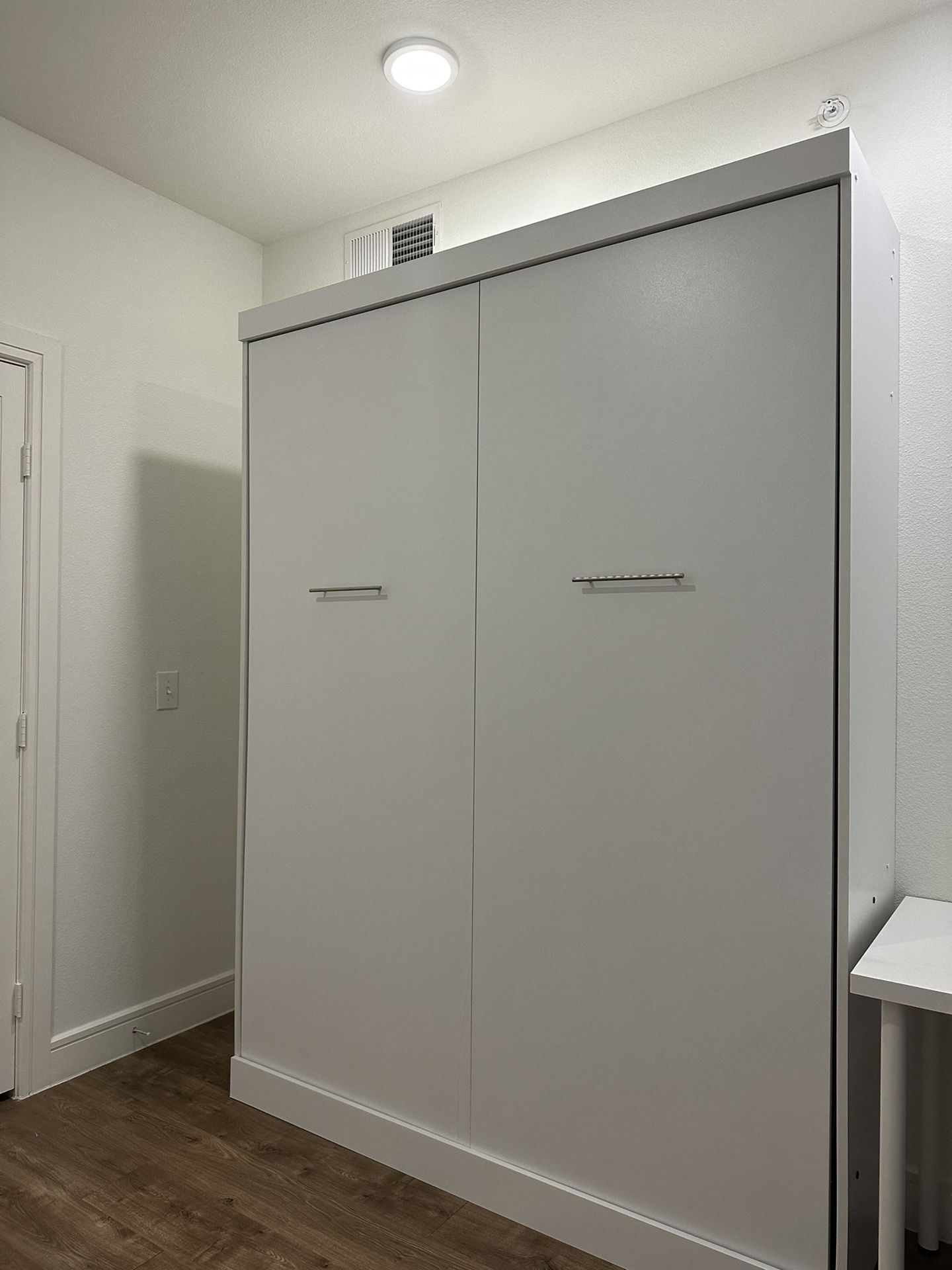 Murphy Bed