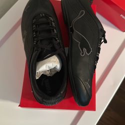 Puma Black Leather women’s Size 11 New With Box Soleil Cat