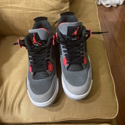 Jordan 4 ‘Infrared’ Size 11