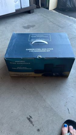 Carbon Steel Non Stick 7 PC Bakeware Set