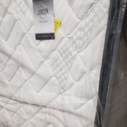 Jamison Plush Mattress Twin Size