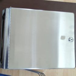 Stainless Steel Paper Towel Dispenser 