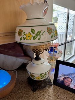 Small hurrinane lamp